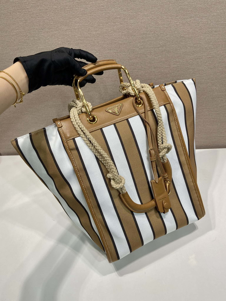 Prada 1BG561 26x35x17cm AP1_2