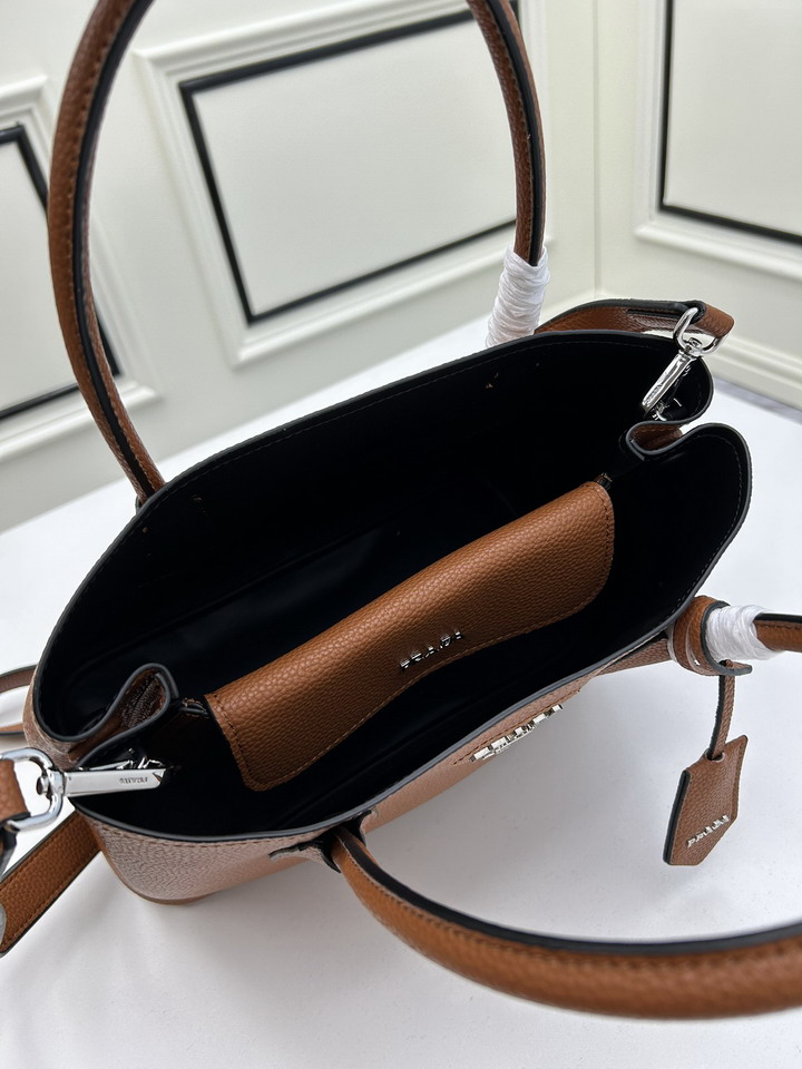 Prada 1BH443 30x22x14cm ss4_8