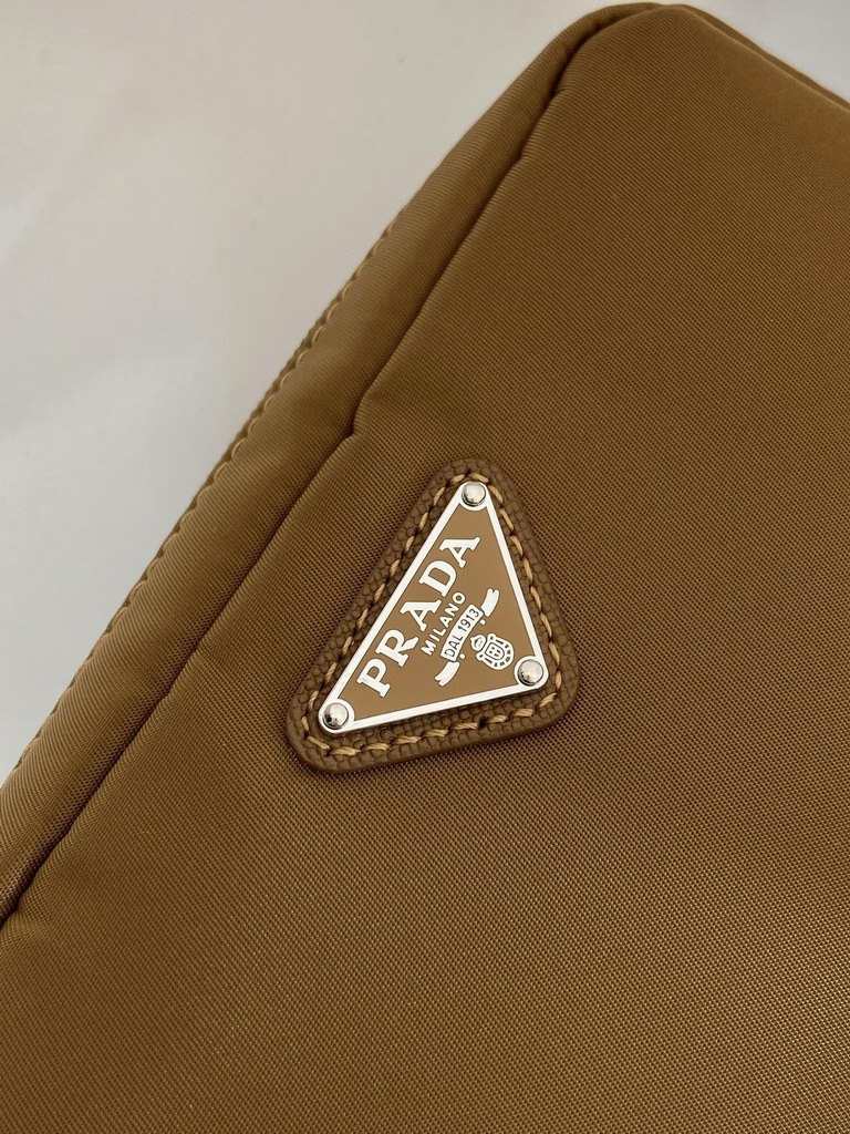 Prada 1NS021 17x11x5 5cm AP2_7