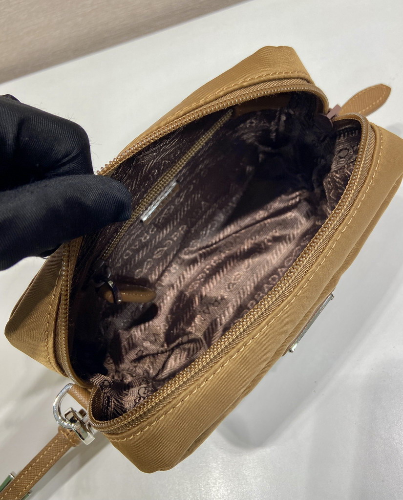 Prada 1NS021 17x11x5 5cm AP2_8