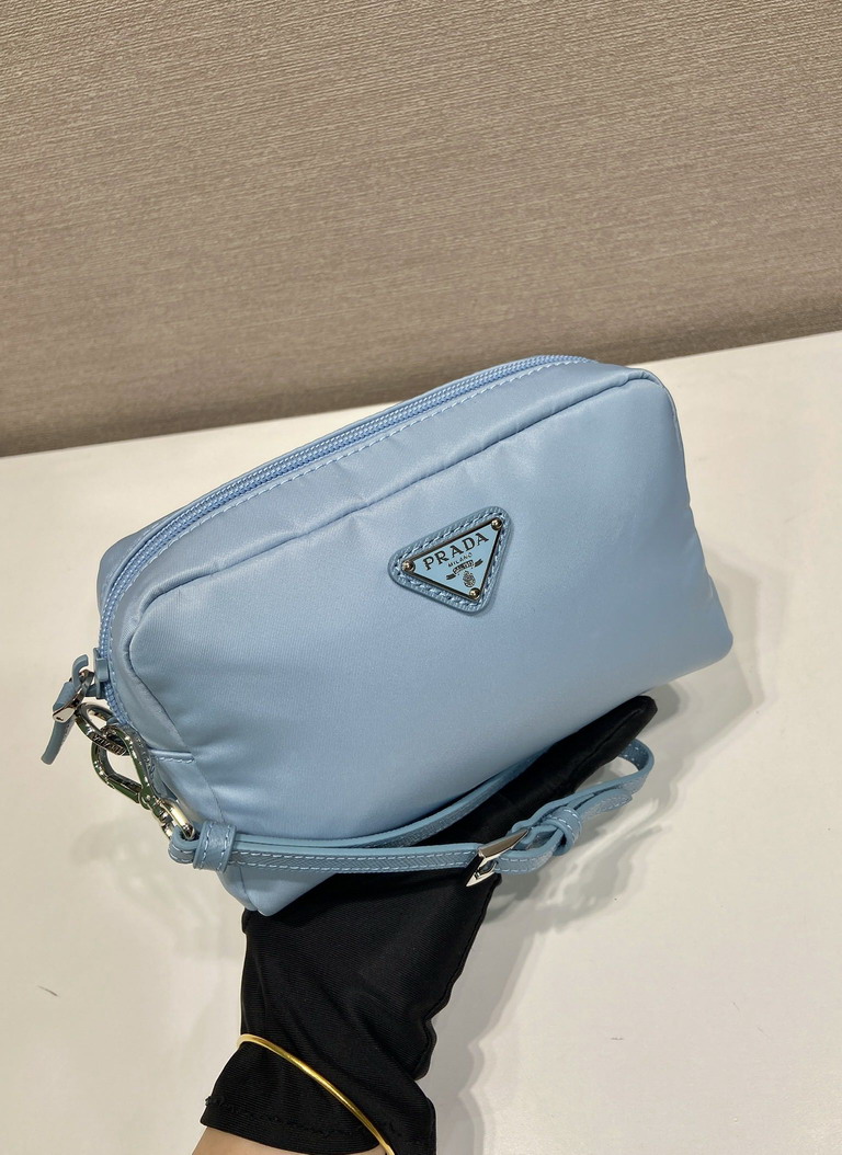Prada 1NS021 17x11x5 5cm AP3_4