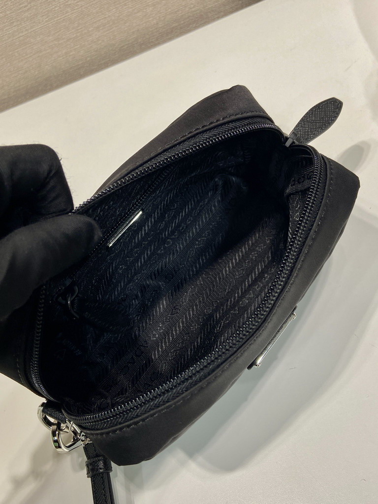 Prada 1NS021 17x11x5 5cm AP4_8