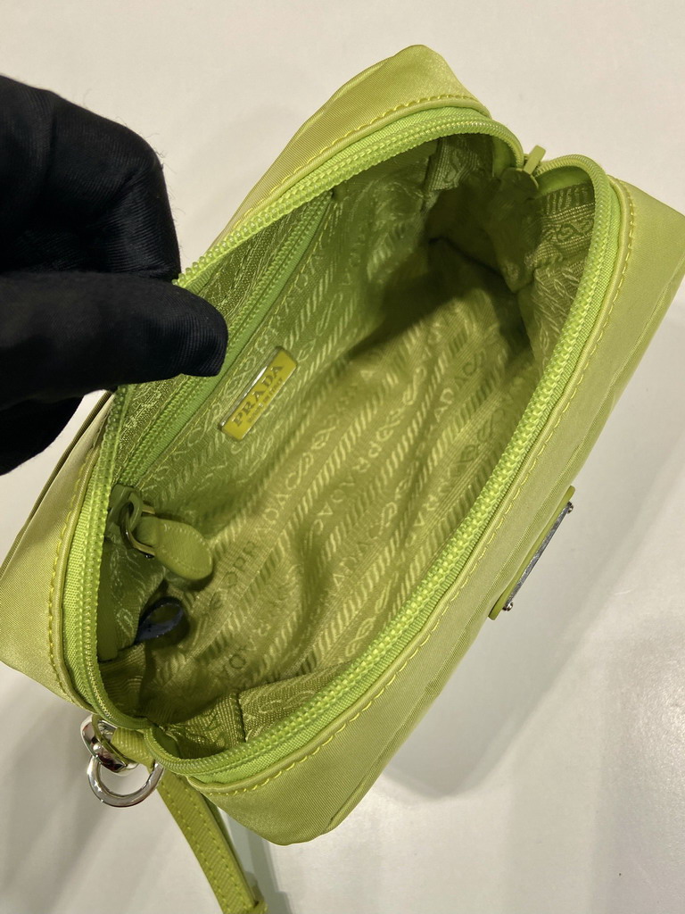 Prada 1NS021 17x11x5 5cm AP_8