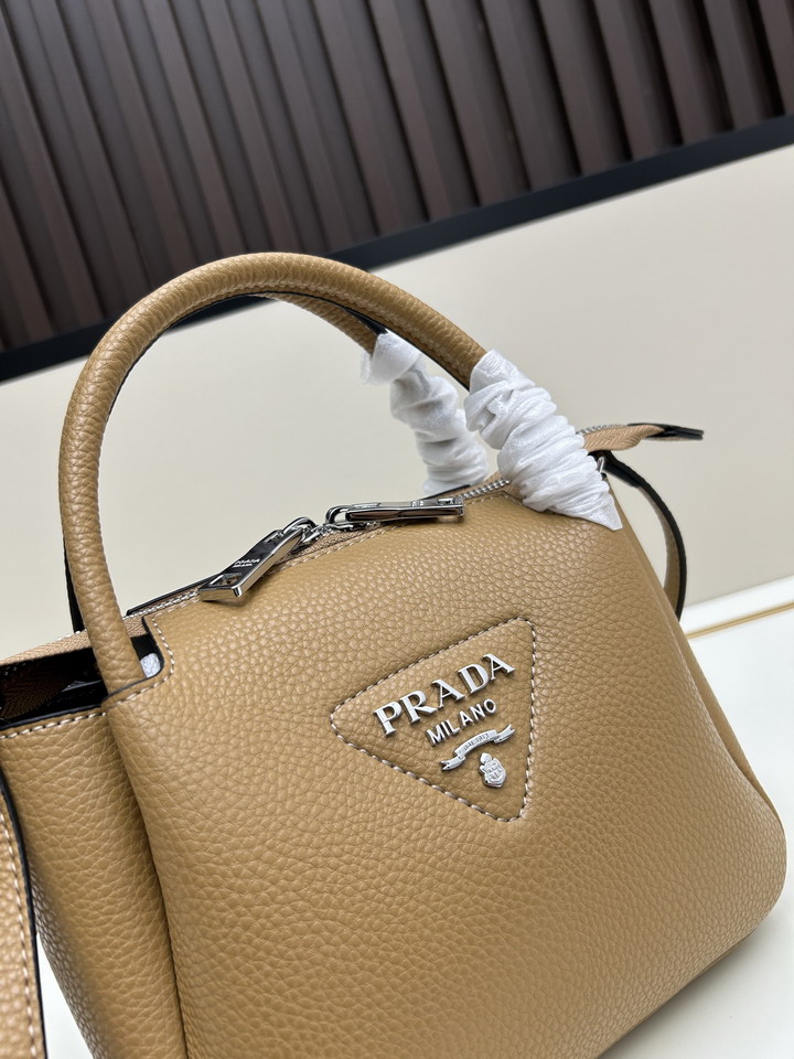 Prada 66205 23x21x10cm ss_4