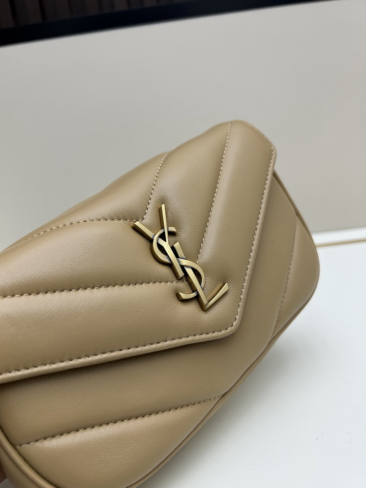 YSL 821749 20x12x6cm jj1_6