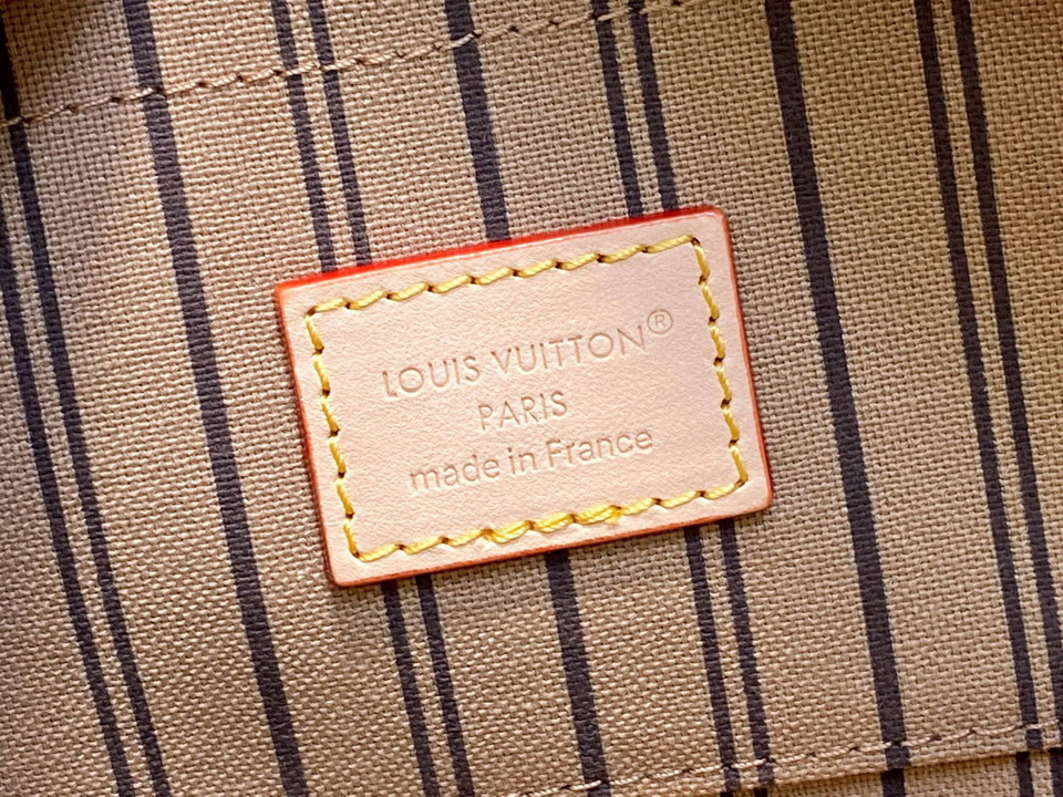 Cité Lt M47031 11 5x6 5x26cm gf_9