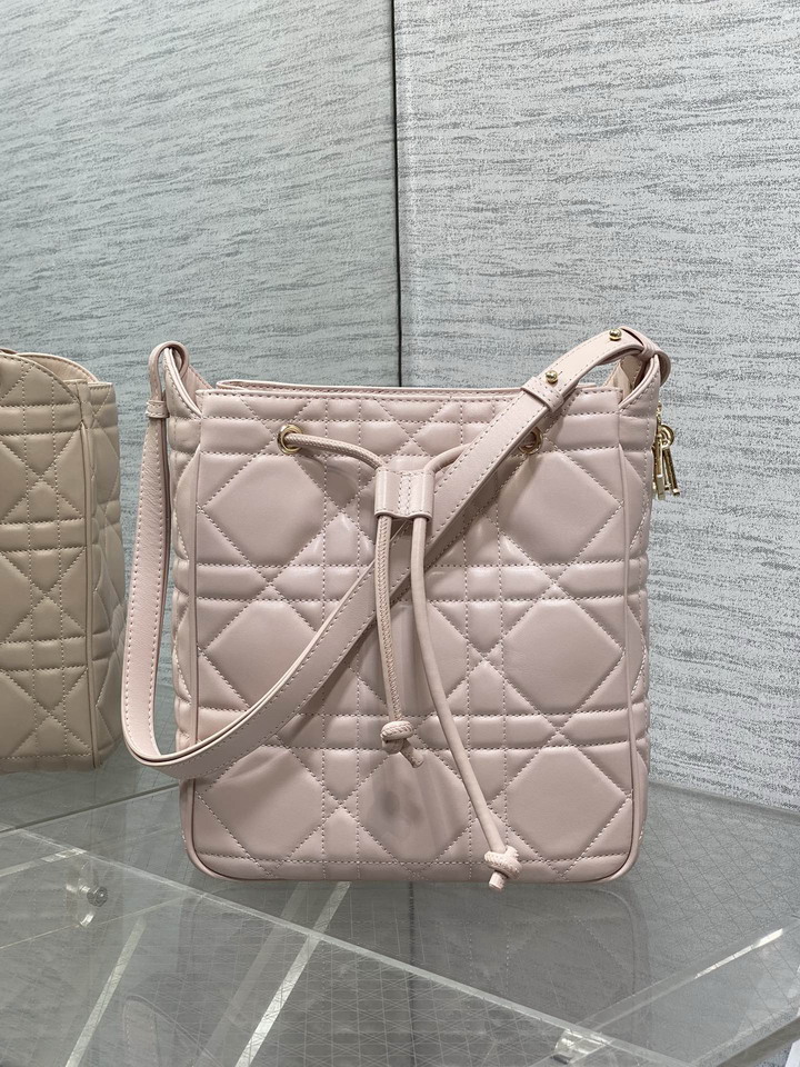 Dior Caro 2852 23x24x13cm yz1_1