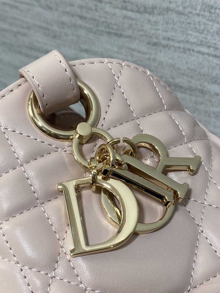 Dior Caro 2852 23x24x13cm yz1_4