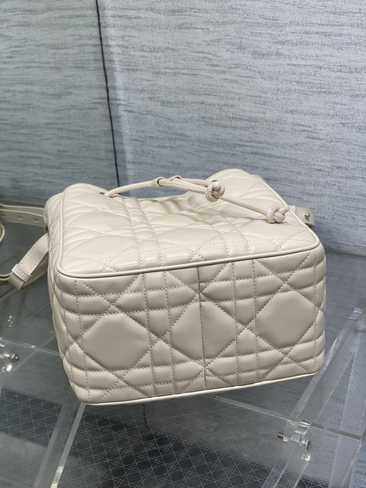 Dior Caro 2852 23x24x13cm yz2_7