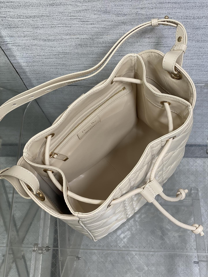 Dior Caro 2852 23x24x13cm yz2_8