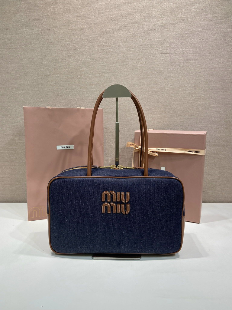 Miu 5BB163 20x34x10cm AP1_1