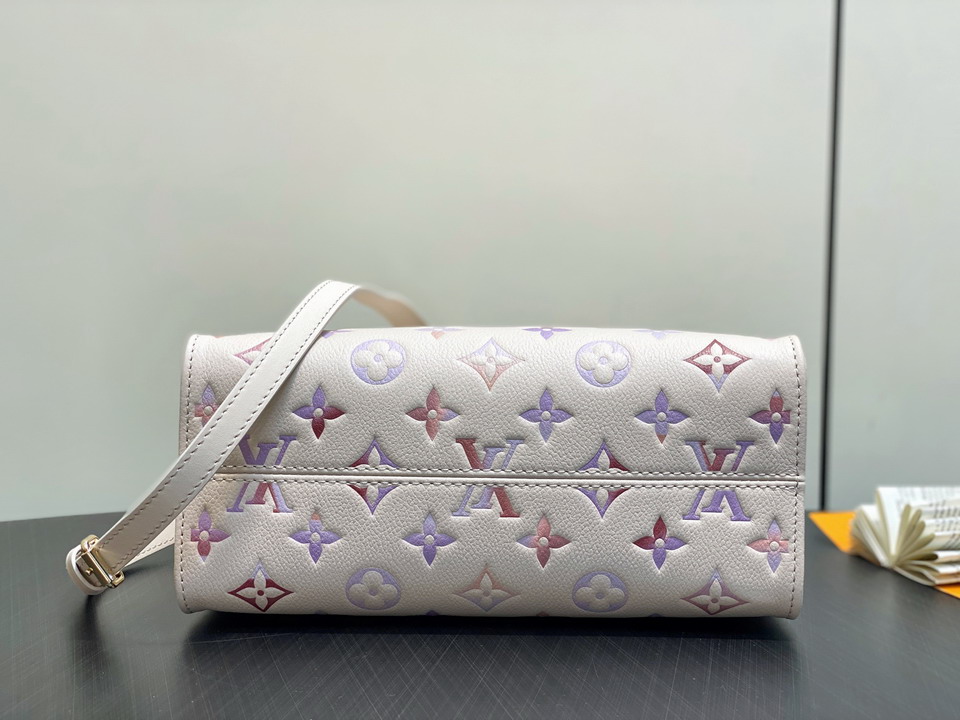 On M25770 19x11 5x25cm gf_4