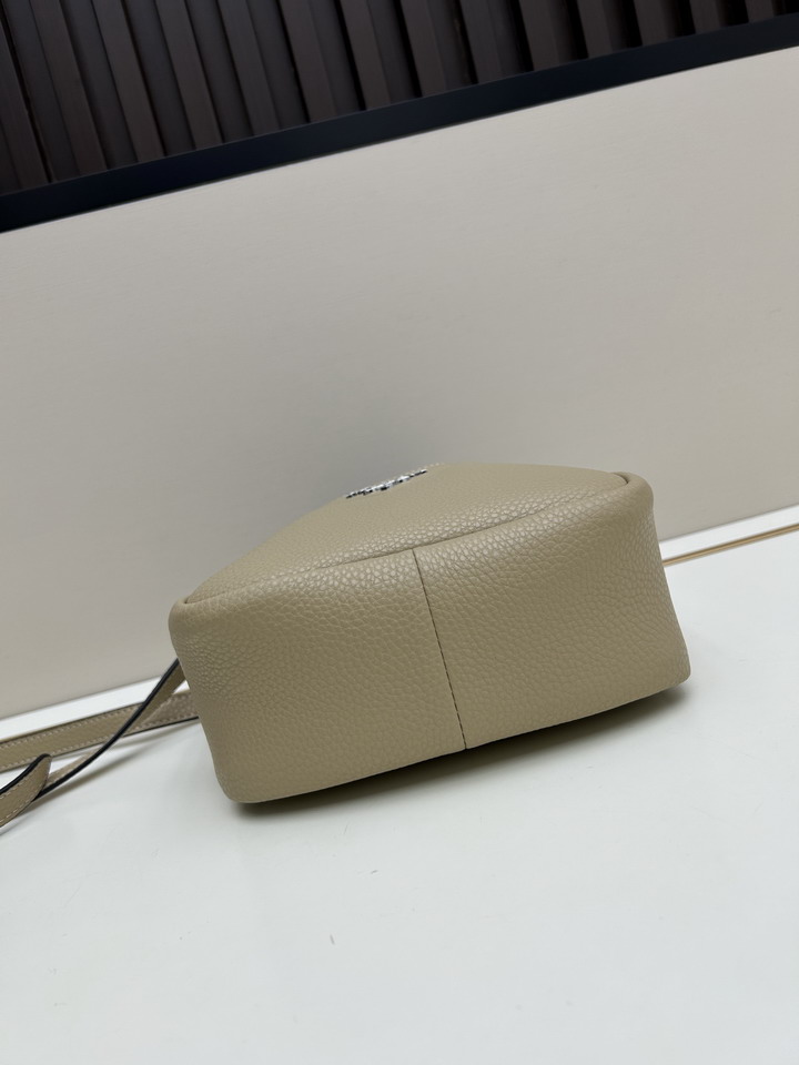 Prada 1BA349 15 5x18x10cm jj2_5