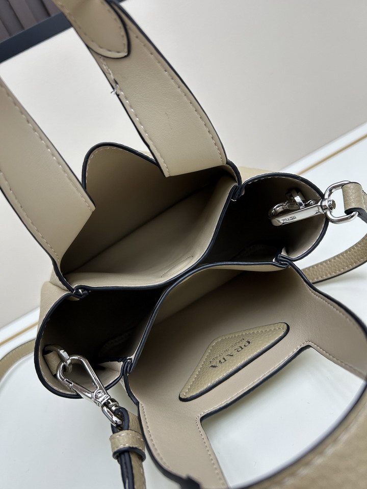 Prada 1BA349 15 5x18x10cm jj2_7