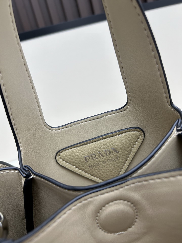 Prada 1BA349 15 5x18x10cm jj2_8