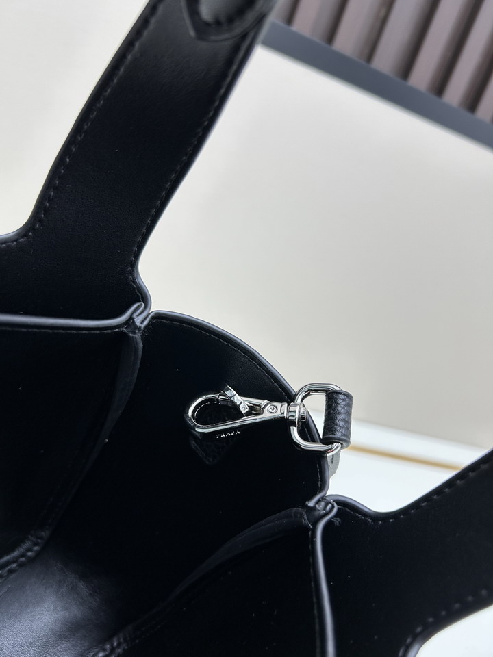 Prada 1BA349 15 5x18x10cm jj_9