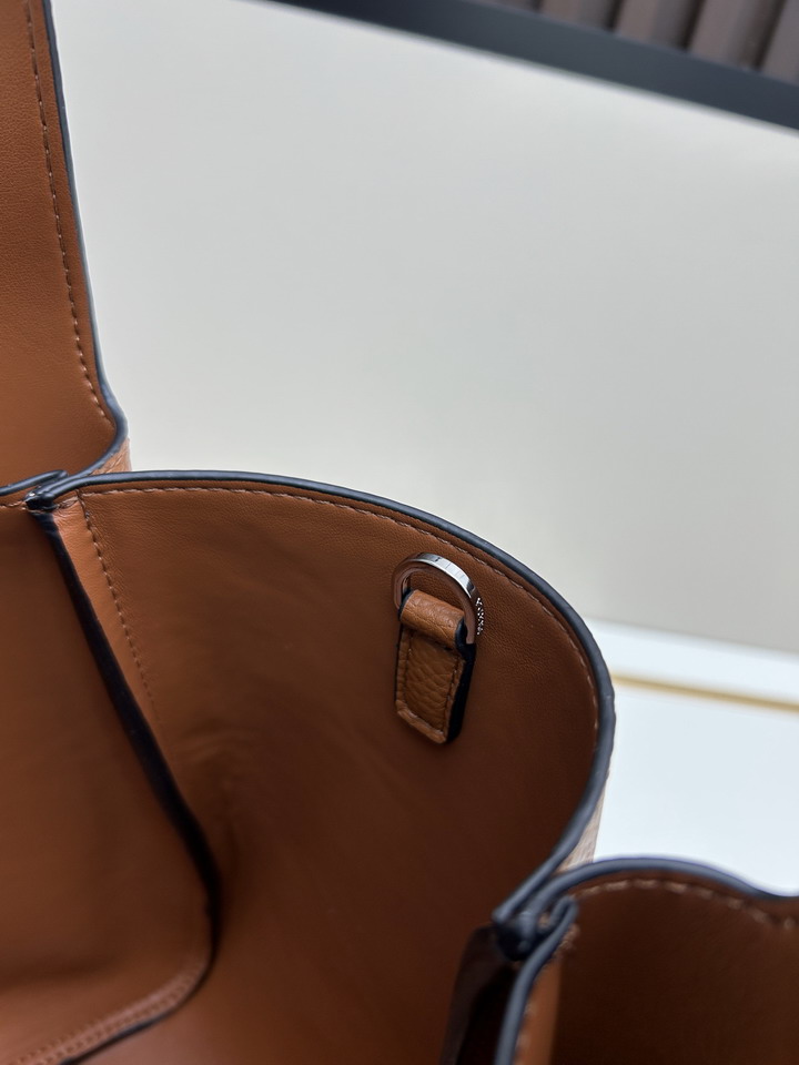 Prada 1BG335 25x21 5x14cm jj1_8