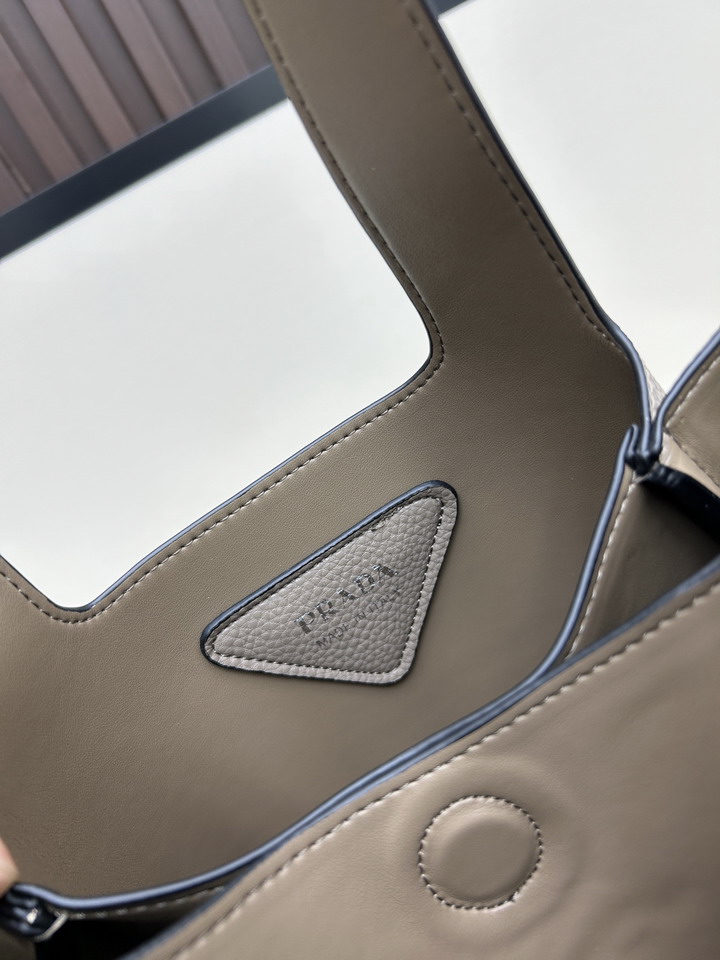 Prada 1BG335 25x21 5x14cm jj3_8