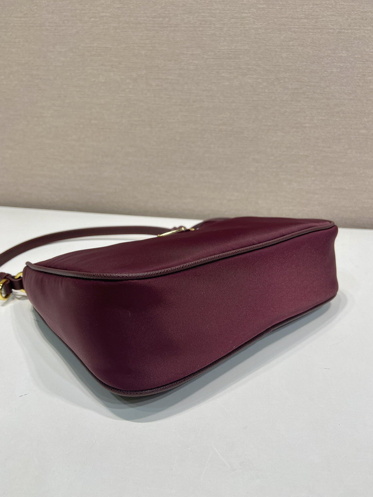 Prada 1N204M 22x18x6 5cm AP2_6