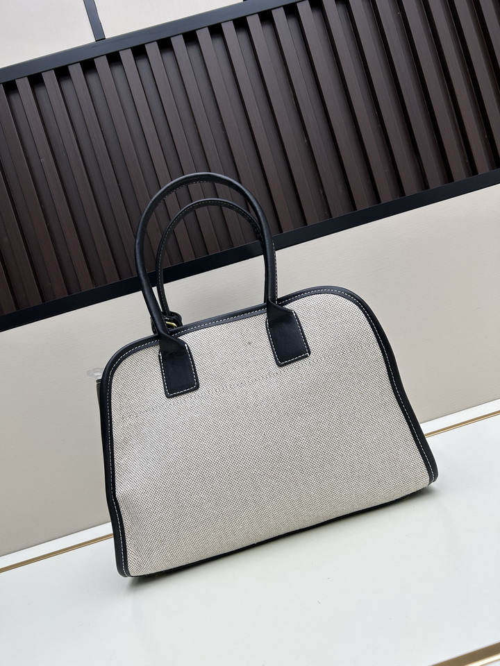 Prada 2541 33x25x10cm jj2_3