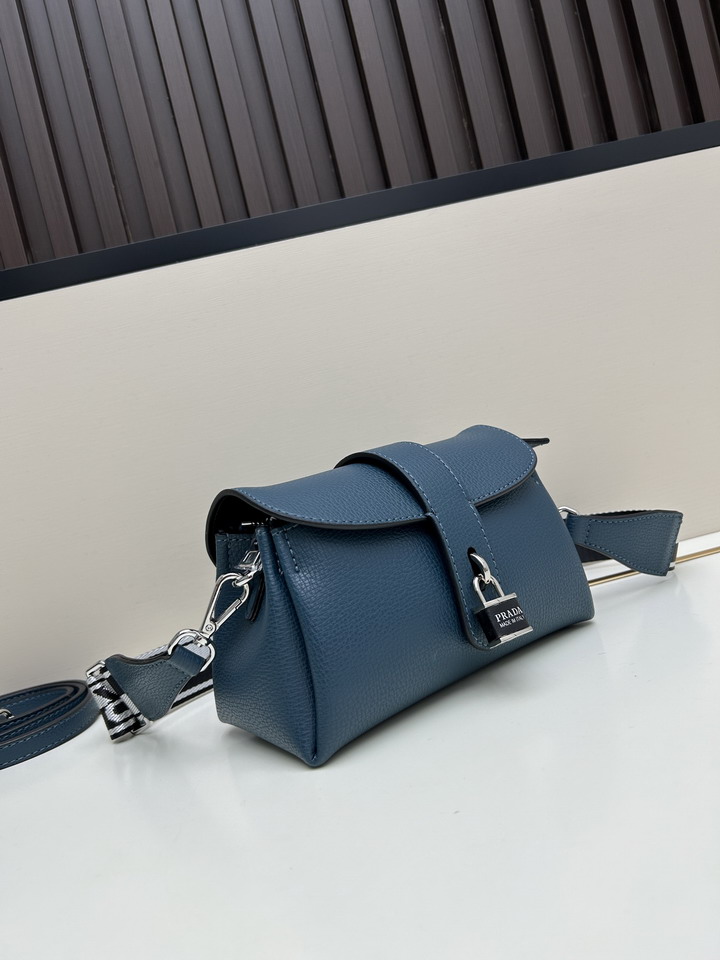 Prada 3539 22x10x12cm ss1_2