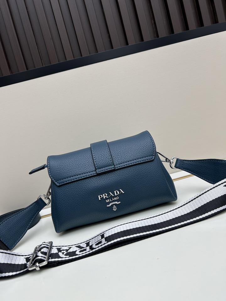 Prada 3539 22x10x12cm ss1_3