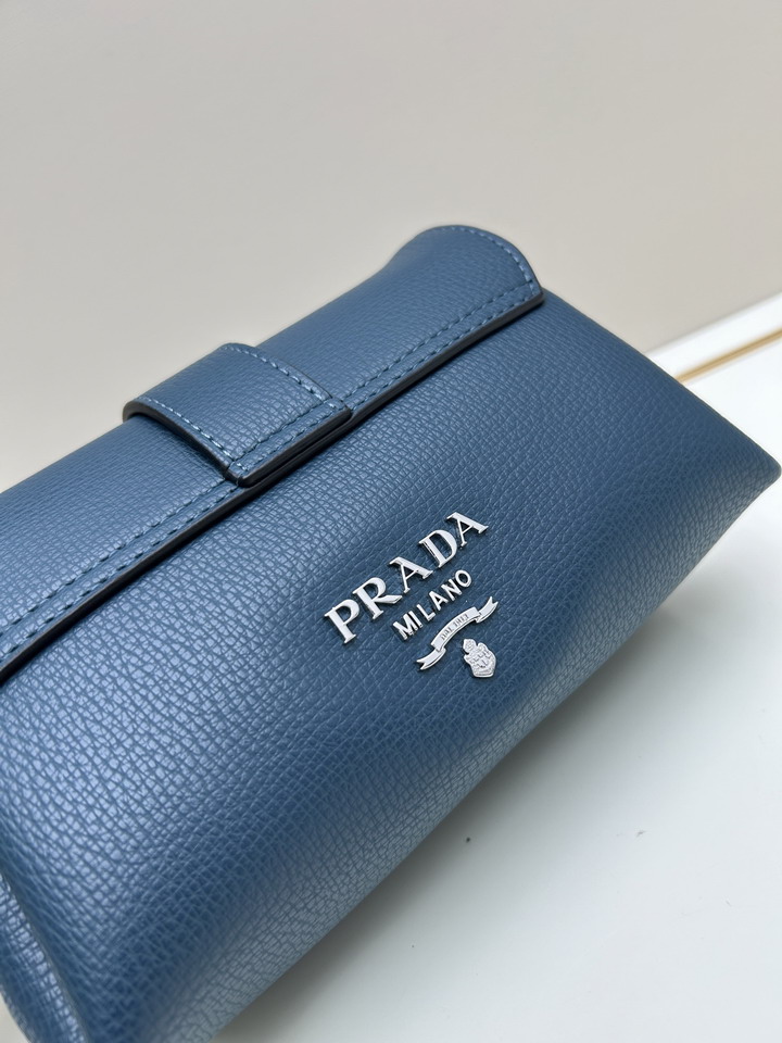 Prada 3539 22x10x12cm ss1_4