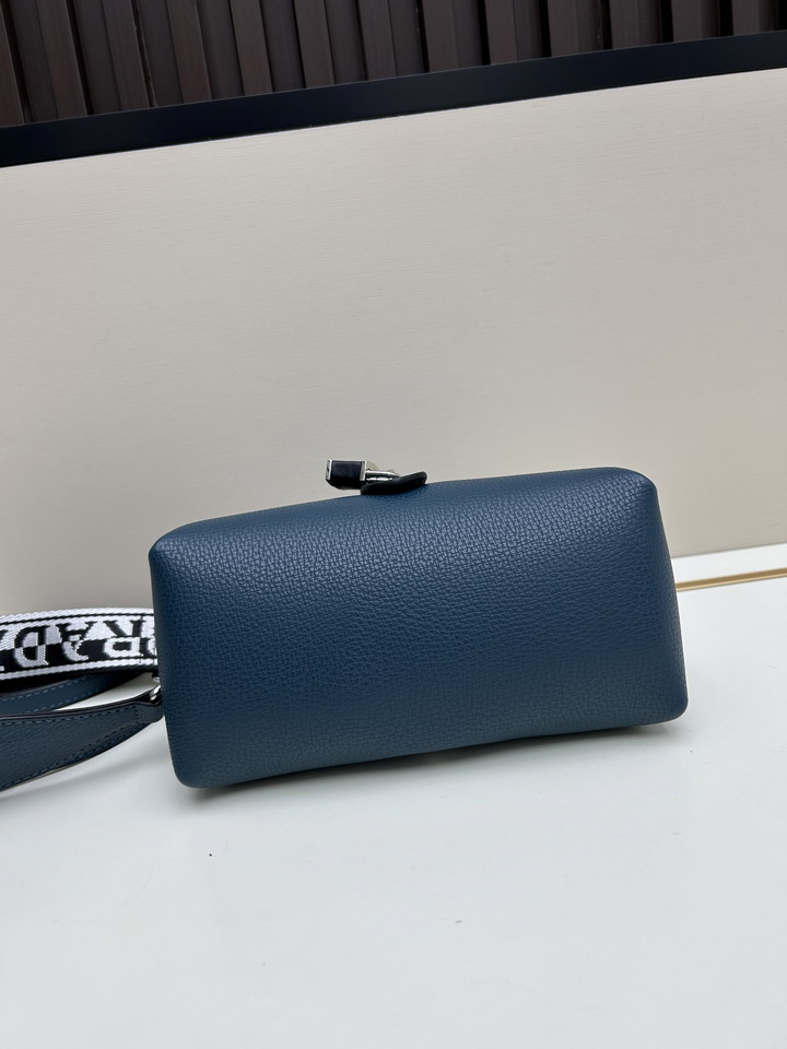 Prada 3539 22x10x12cm ss1_5