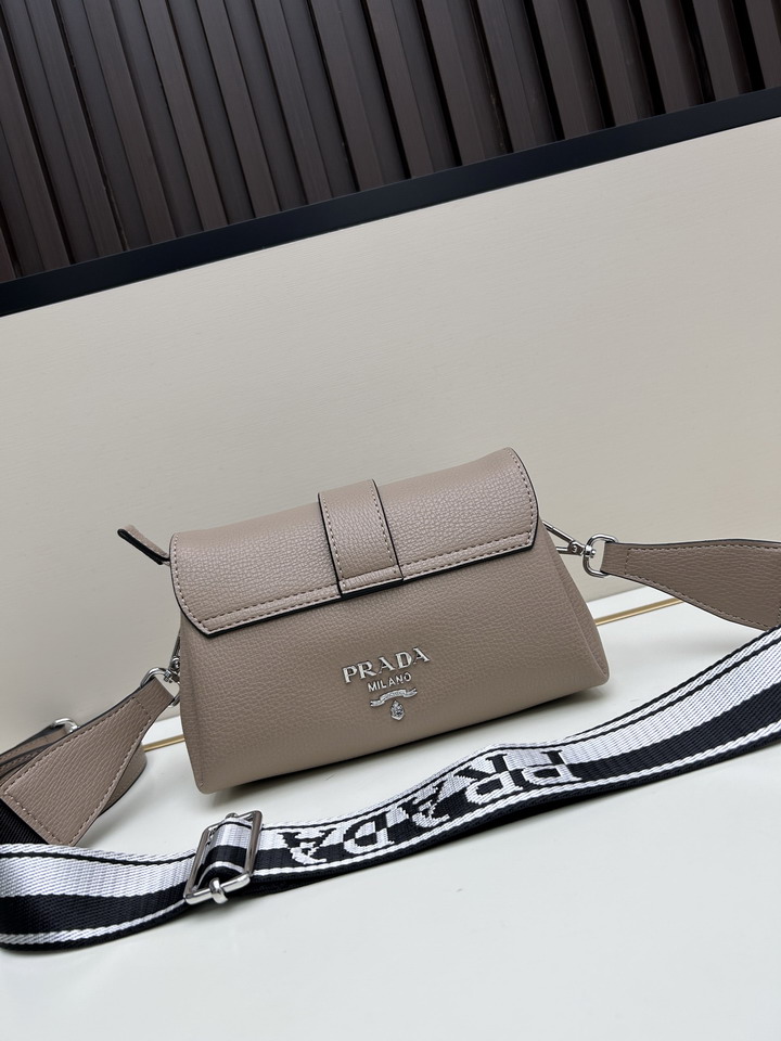 Prada 3539 22x10x12cm ss3_3
