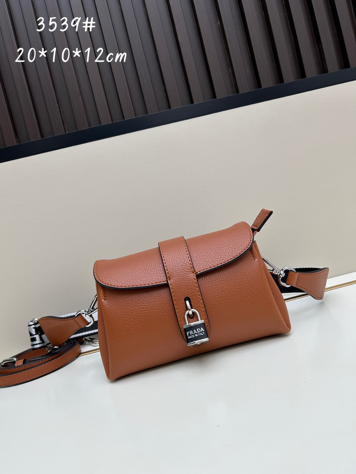 Prada 3539 22x10x12cm ss4_1