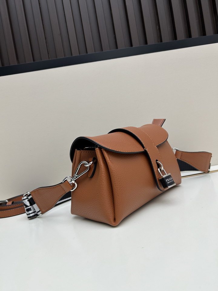 Prada 3539 22x10x12cm ss4_2