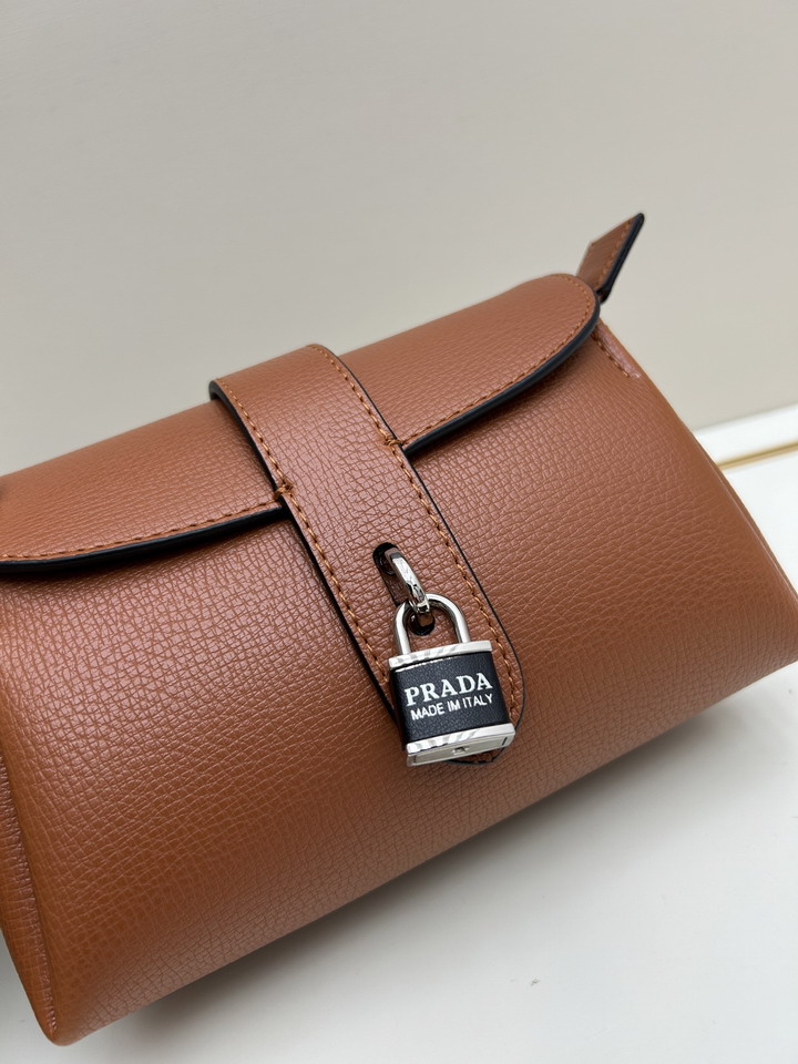 Prada 3539 22x10x12cm ss4_4