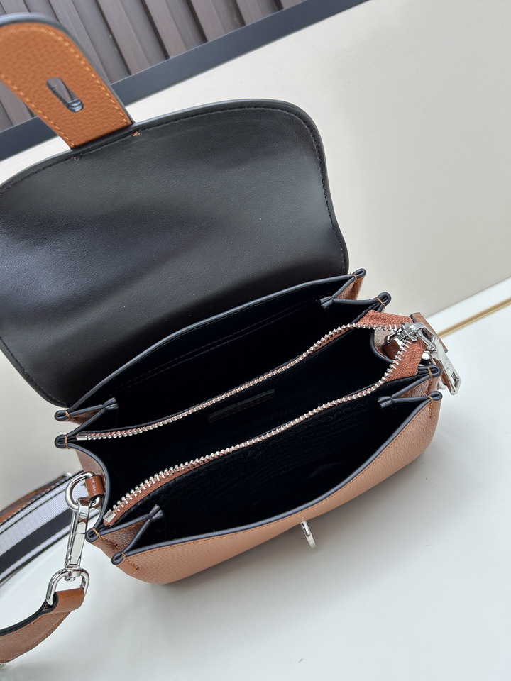 Prada 3539 22x10x12cm ss4_7