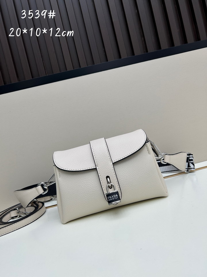 Prada 3539 22x10x12cm ss5_1
