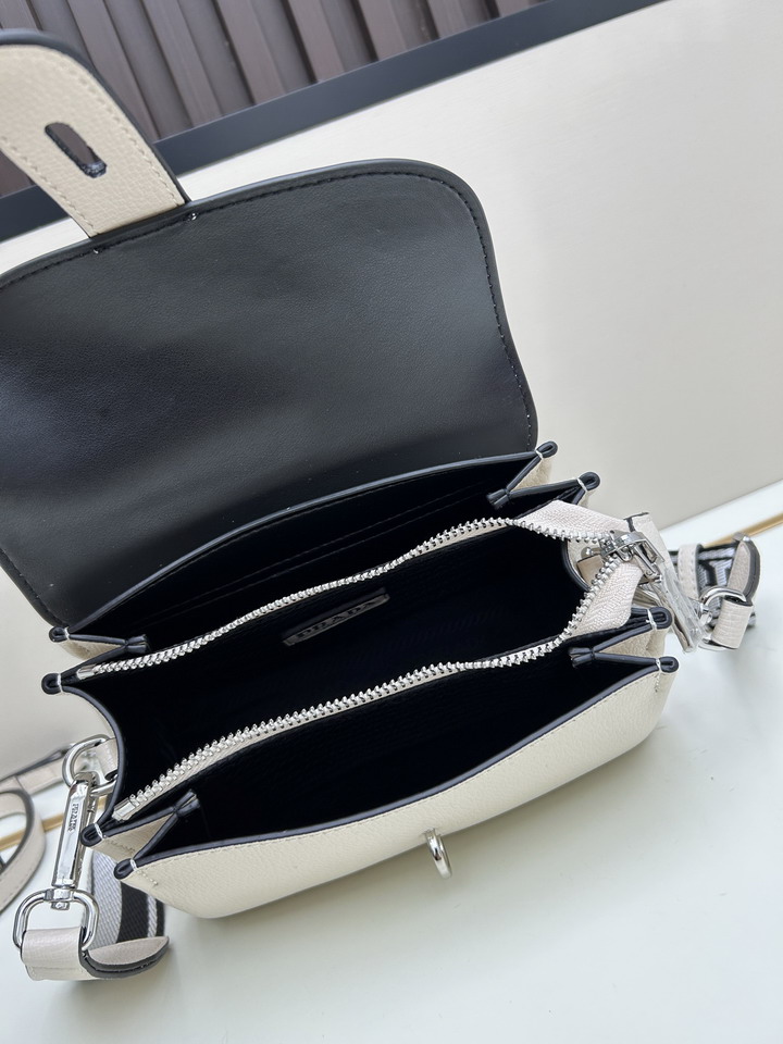 Prada 3539 22x10x12cm ss5_7
