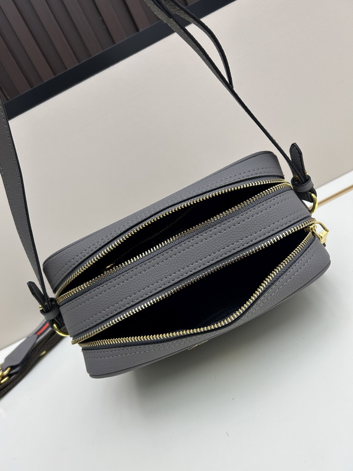 Prada 66202 22x14x8cm jj_7