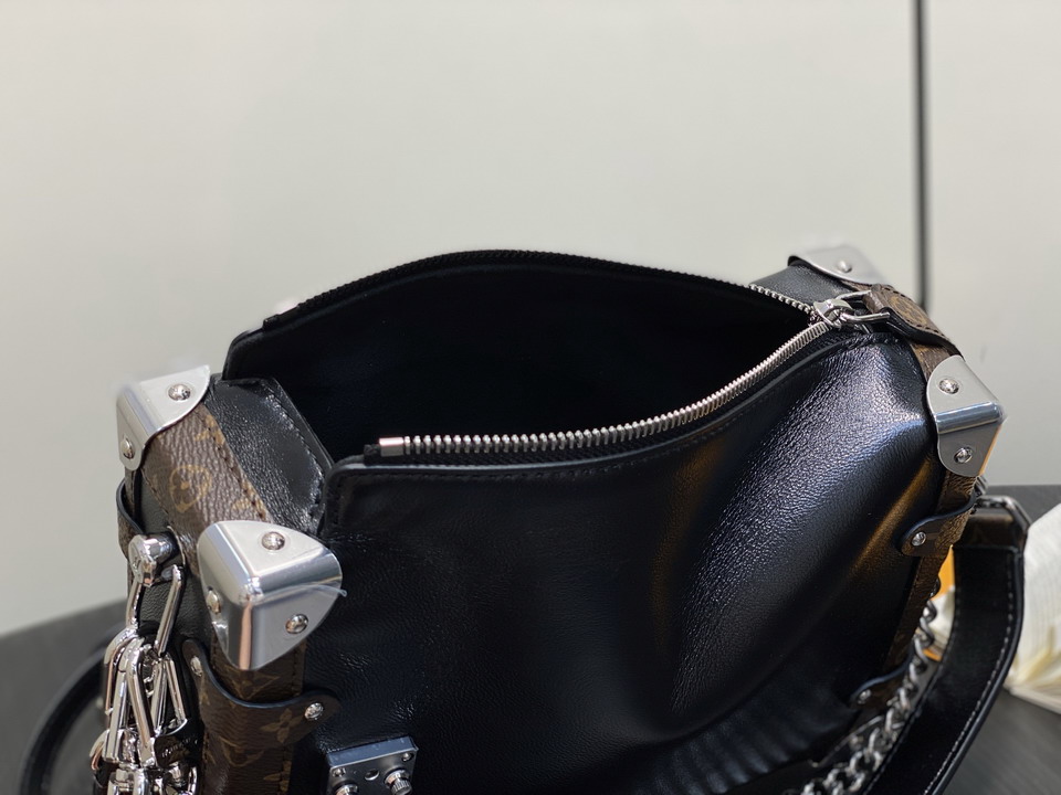 Side Trunk M15195 16x8 5x23 5cm gf_9