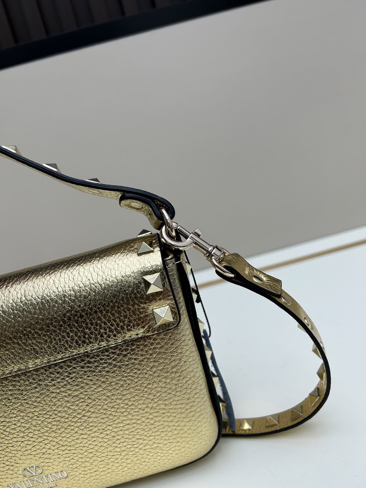 Val 0139 19x13 5x3cm jj2_5