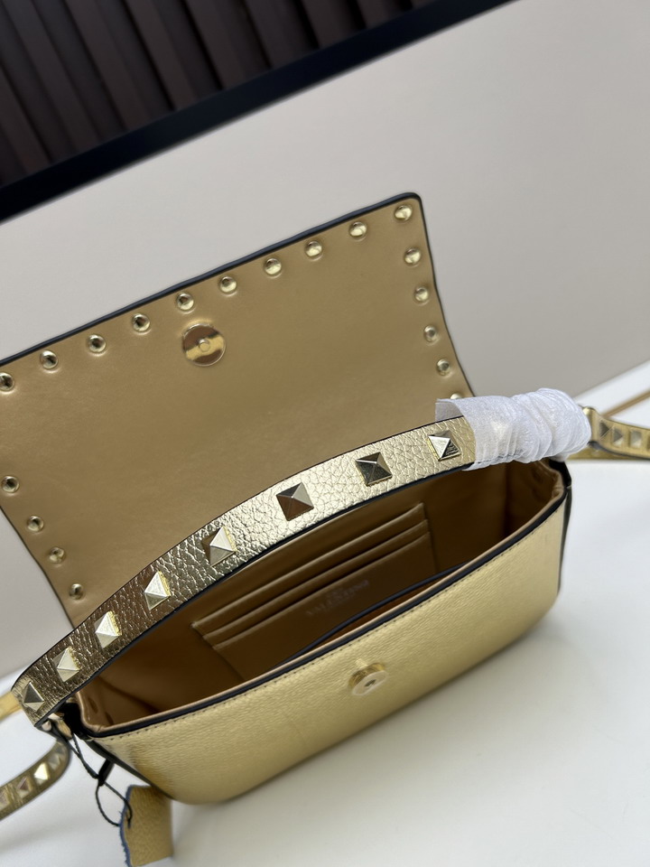 Val 0139 19x13 5x3cm jj2_7