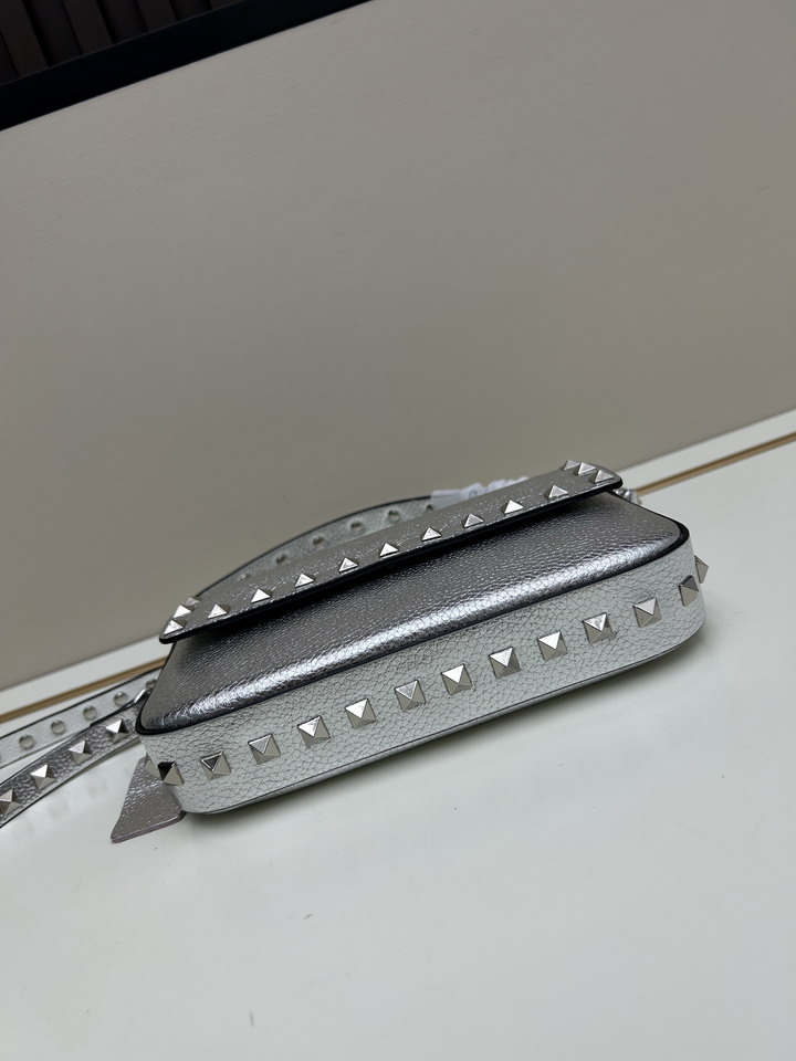 Val 0139 19x13 5x3cm jj5_6