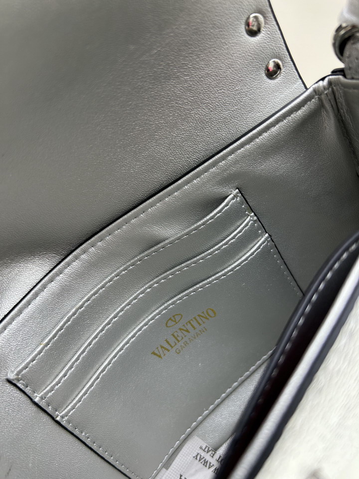 Val 0139 19x13 5x3cm jj5_8