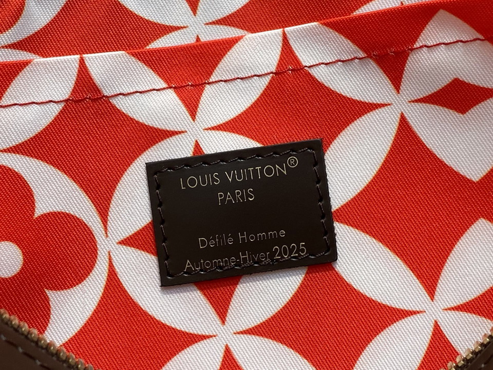 Voyage M40813 32x21x8cm gf_9