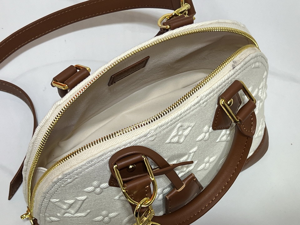 Alma M53152 23 5x17 5x11 5cm ss_8