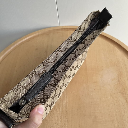 GG 189749 27x17x4cm ss2_5