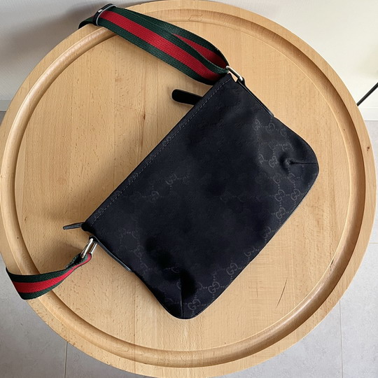 GG 189749 27x17x4cm ss_3