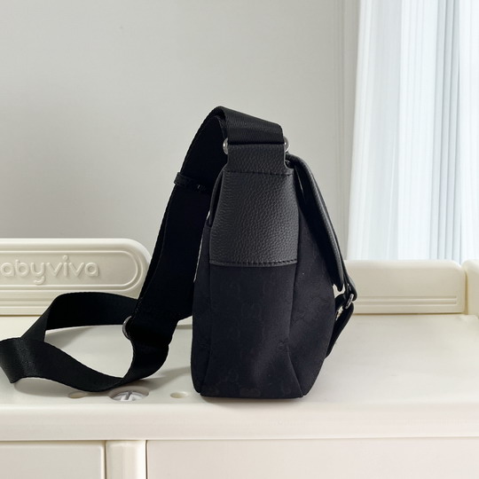 GG 374429 24x30x9cm ss_4