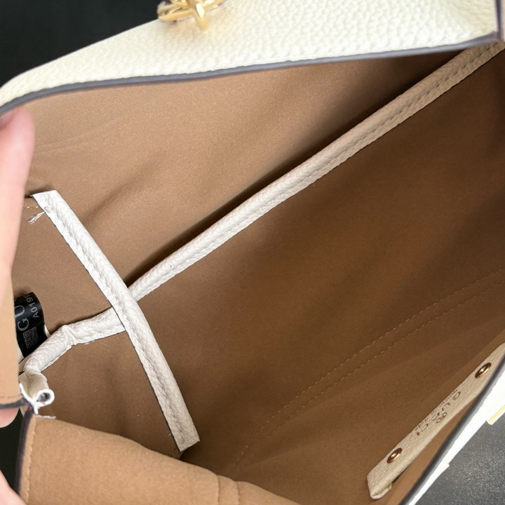 GG 837467 27 5x21x16cm ss2_7