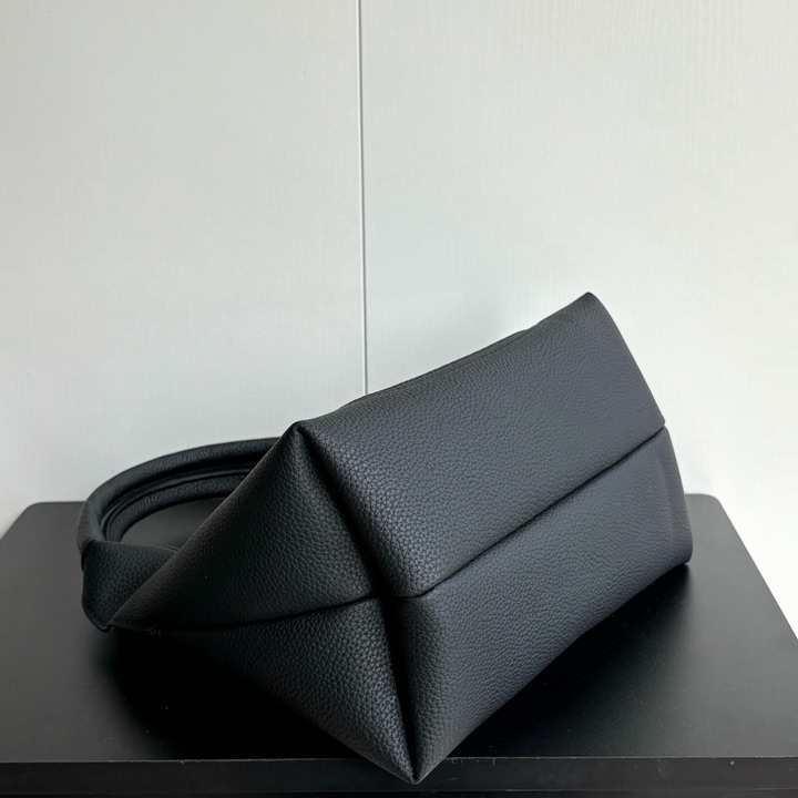 GG 837467 27 5x21x16cm ss3_4