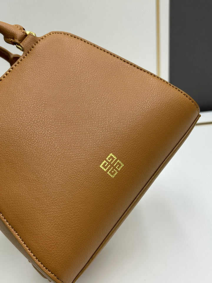 Givenchy Antigona 17x14x11cm ss1_5