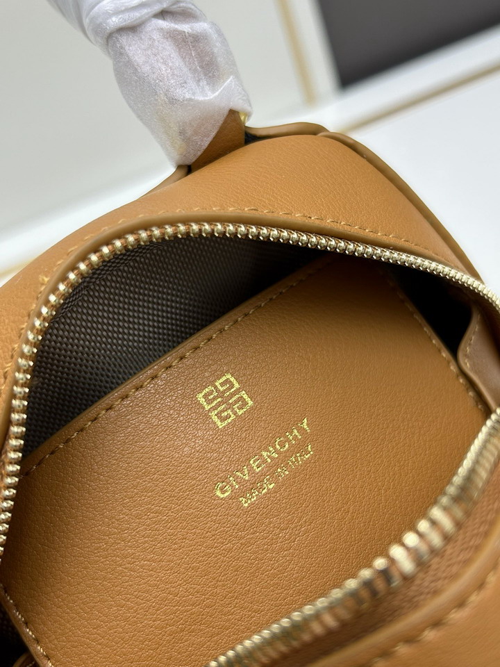 Givenchy Antigona 17x14x11cm ss1_8